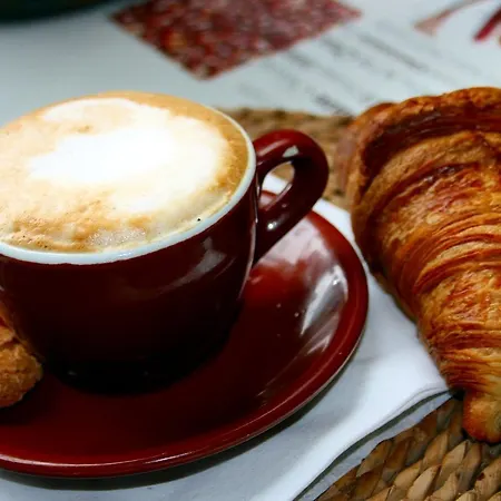 Conte Vittorio Couette-café