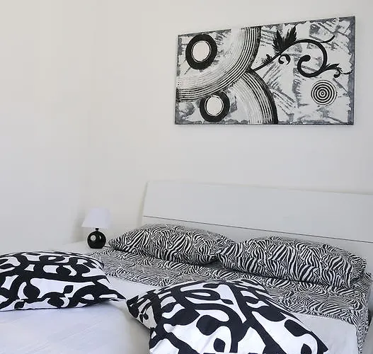 Nocleg ze śniadaniem Conte Vittorio *